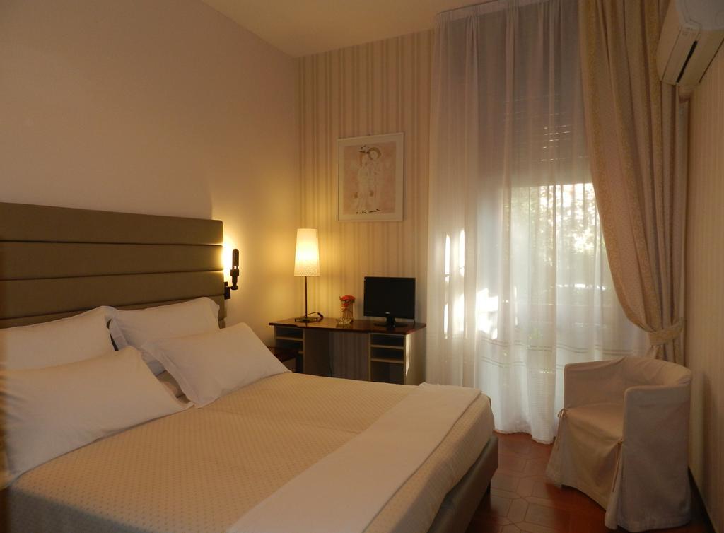 Park Hotel Albisola Superiore Habitación foto